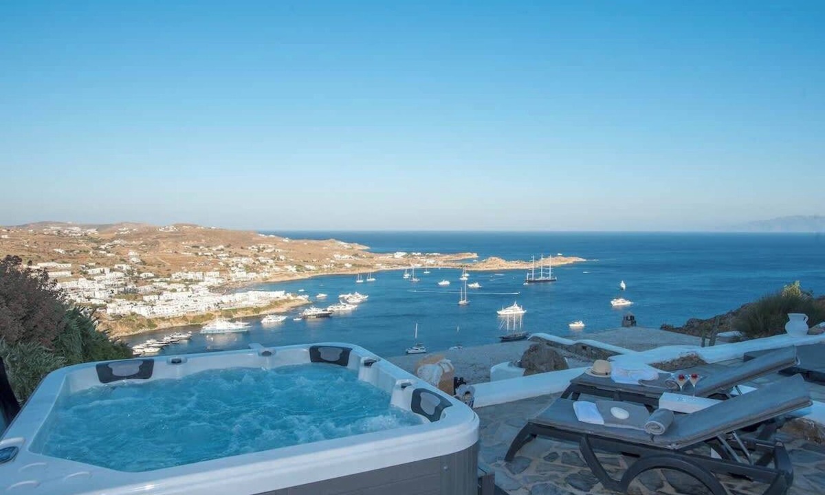 Psarou Villa | Mykonos Psarou Place, Seaview with Private Jacuzzi