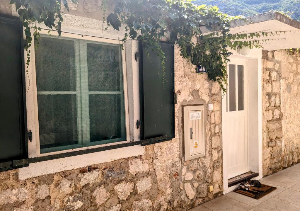 Skaljari House | Nadalina Guest House