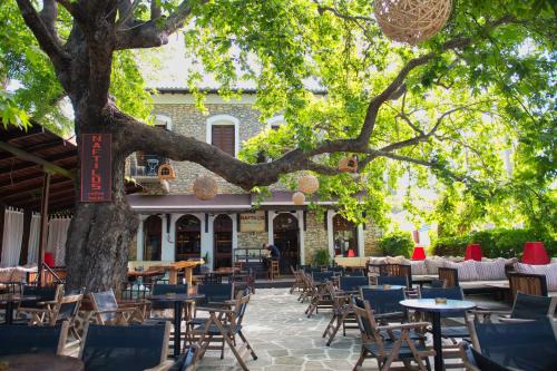 Kala Nera House | Naftilos Guest House