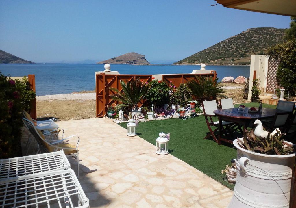 Porto Rafti Apartment | Nana's philoxenia