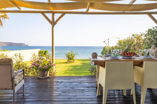 Kato Stalos House | Nautilus house