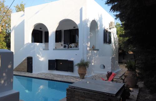 Aegina Town House | Navy dream by Vasilis