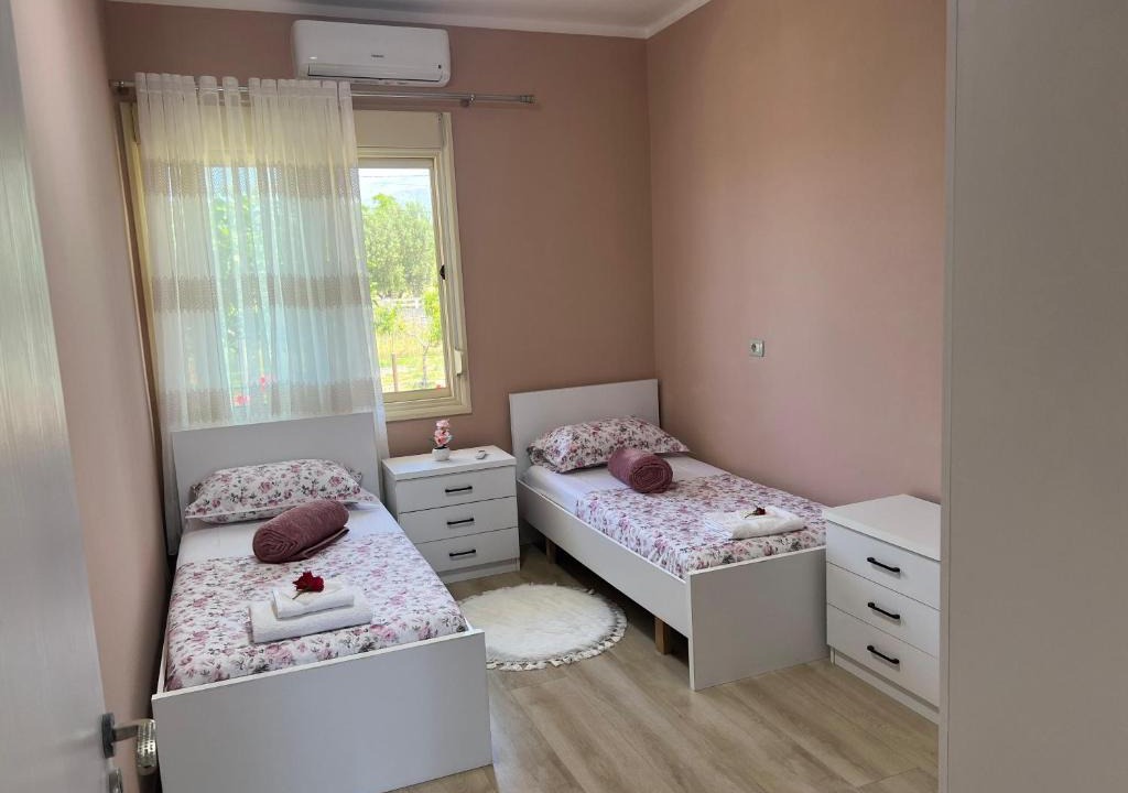 Orikum House | Nesti house