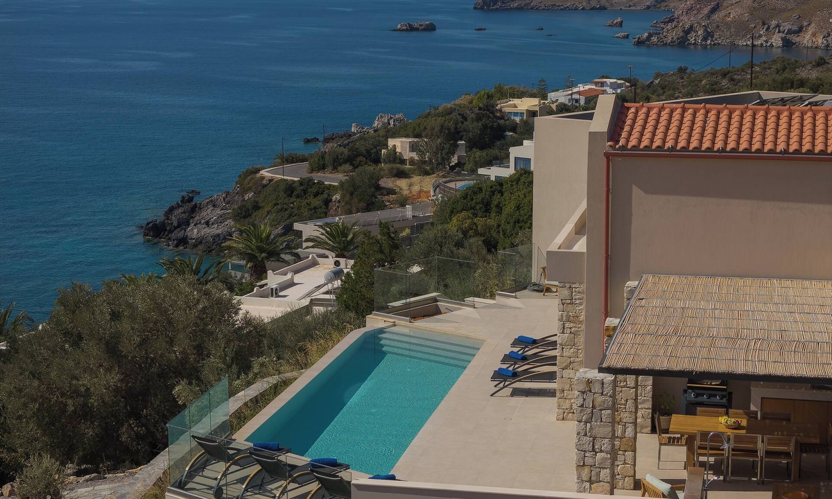 Plakias Villa | [NEW] Villa Meraki, panoramic Seaview w/infinity pool
