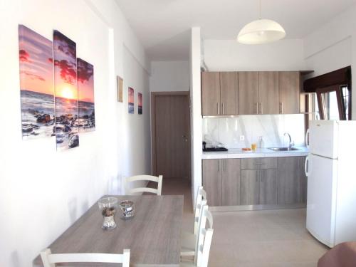 Polichrono Apartment | Nikogroup Mona Lisa
