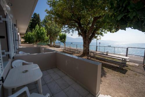 Longos Apartment | Nikolatos Apartments