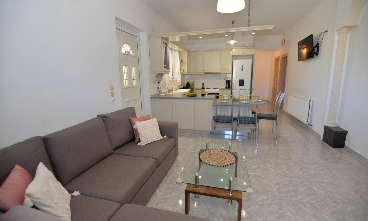 Ialyssos Apartment | Nina's Apt in Ialysos near the Beach