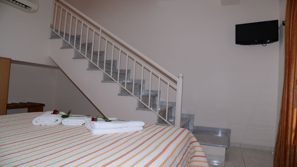 Drepano Apartment | No2 Maisonette ( 4 people )
