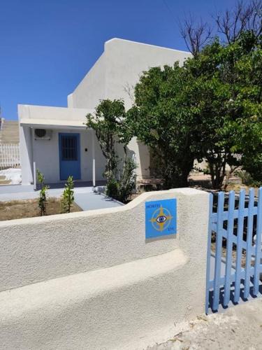 Apollonas House | North eye