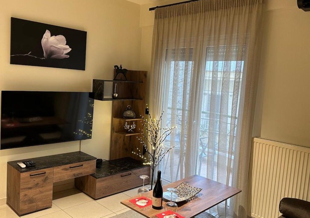 Naousa Apartment | Noufaro