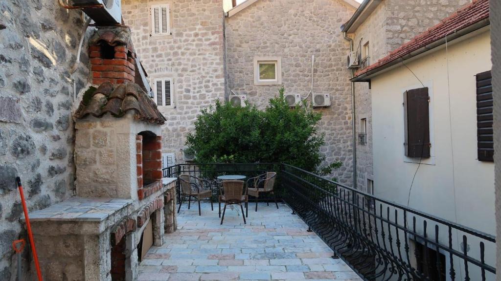 Risan Apartment | Old Risan Apartment