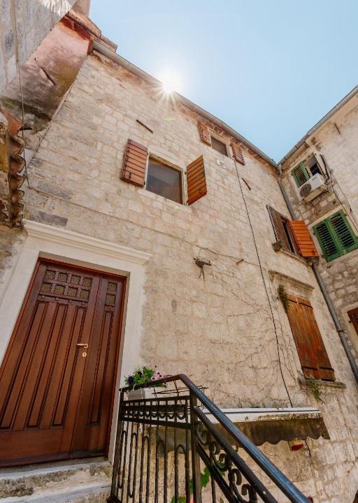 Kotor Old Town Apartment | Old Town South Gate Apartments