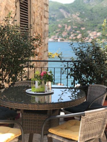 Lepetane Apartment | Oldhouse Vucinovic