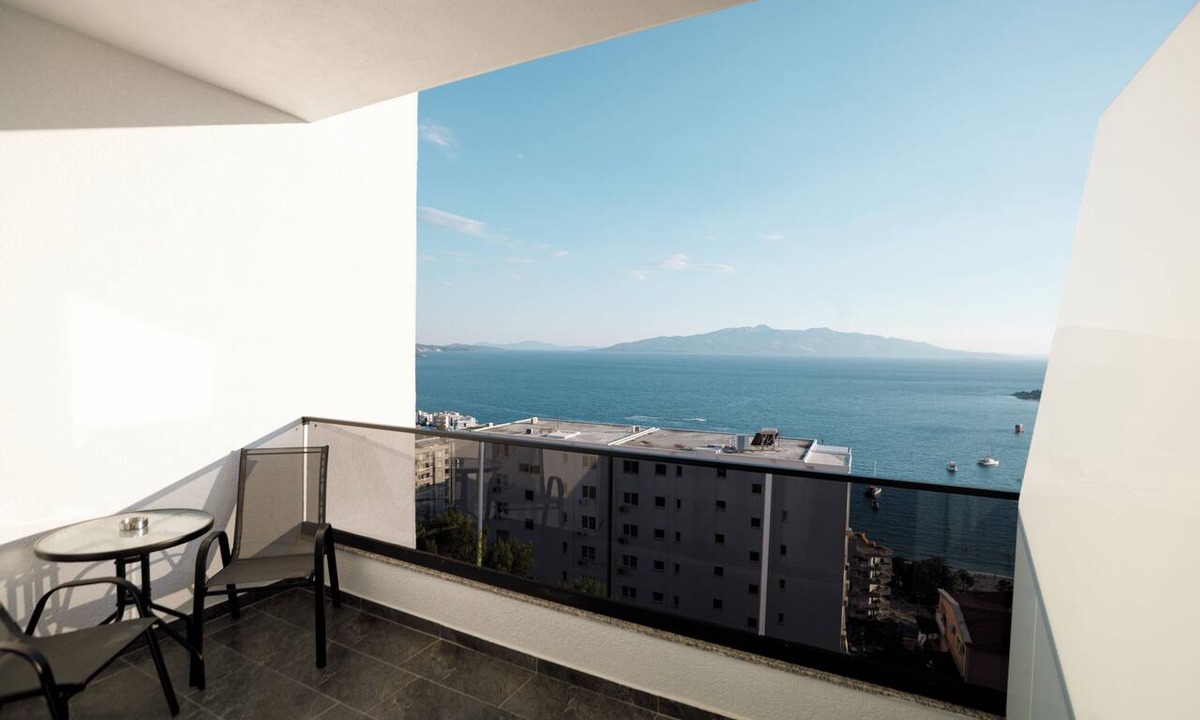 Sarande Hotel | Oleva Suites
