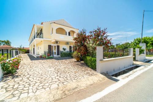 Ag. Georgios Apartment | Olga Apartments