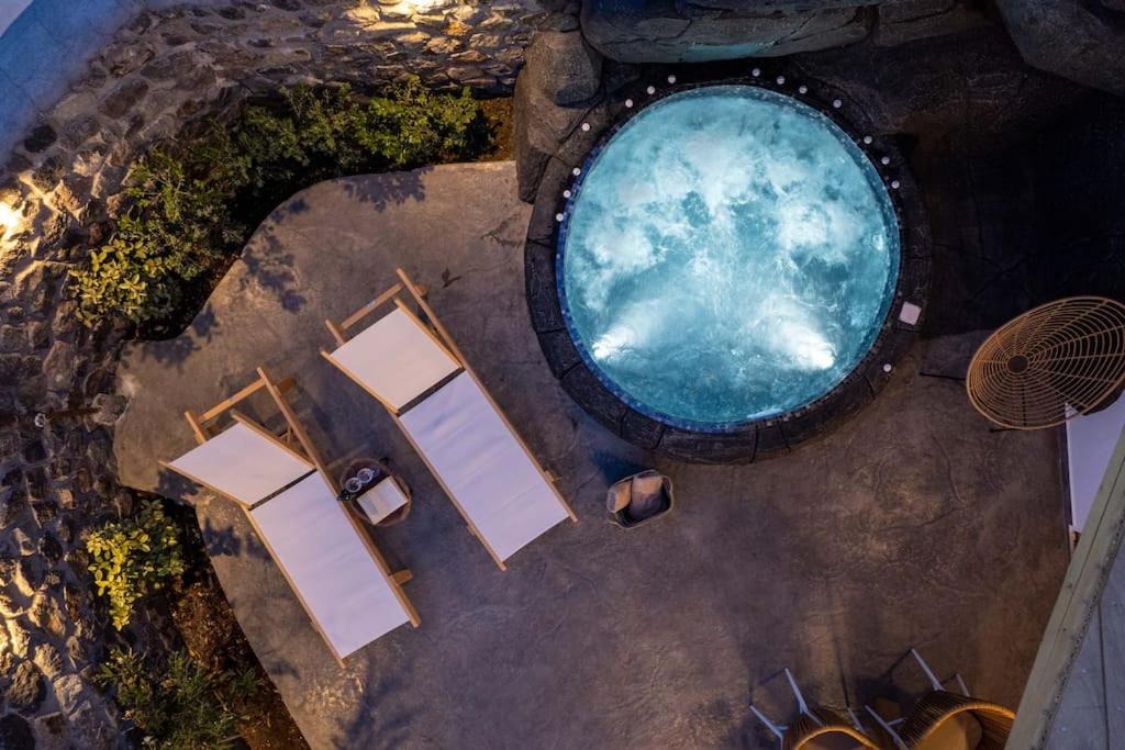 Perivolos Villa | Olive grove villas