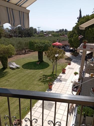Nea Iraklia Apartment | Olive mare Holidays