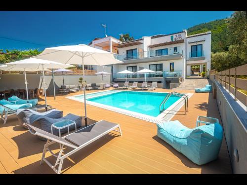 Skala Rachoniou Hotel | Olive Roots