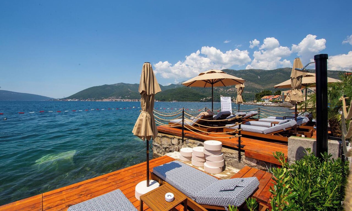 Tomicici Hotel | Ollie's by the sea