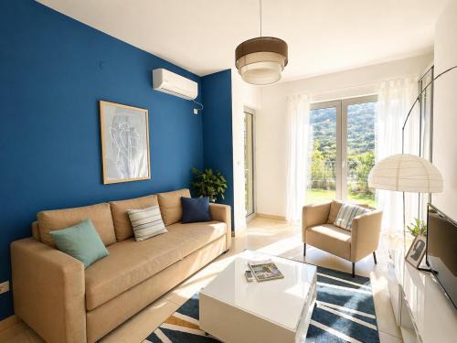 Donji Morinj Apartment | One-Bedroom Apartment with Terrace, Sea View, Pool and Spa Lavender Bay Morinj