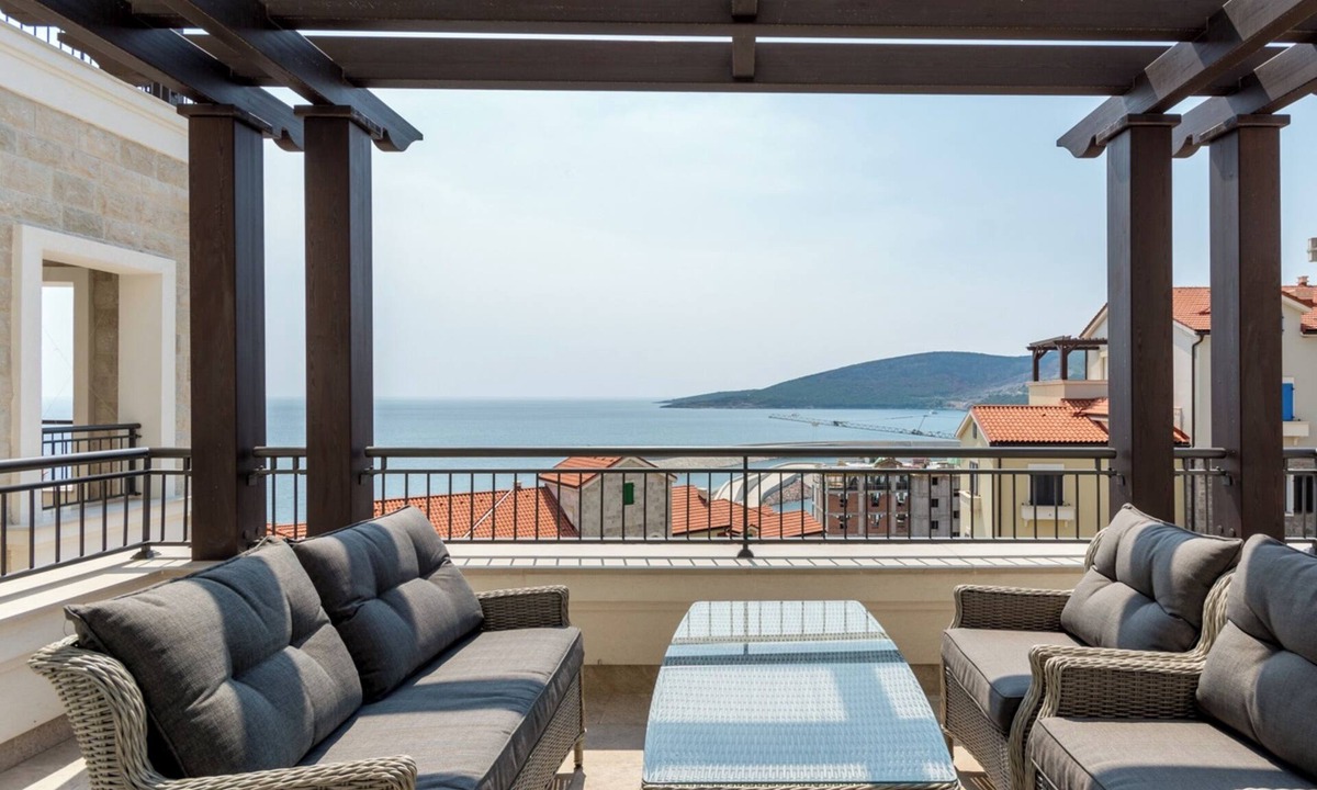 Radovici Apartment | One Bedroom Apartment in Lustica Bay Marina