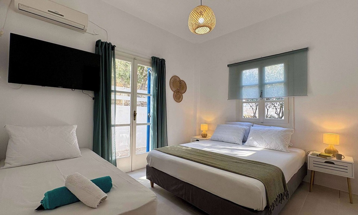 Piso Livadi Apartment | Origins I | Boutique Studio 200m from Sea+Parking