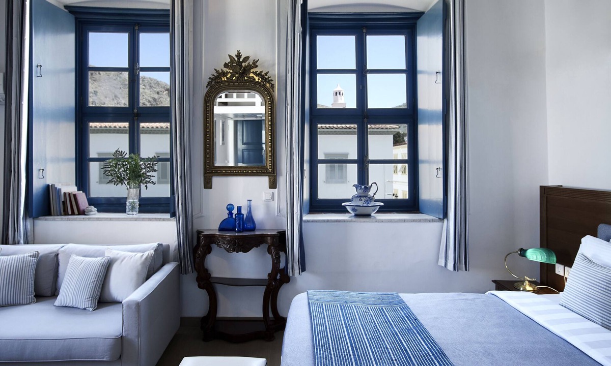 idhra Hotel | Orloff Boutique Hotel