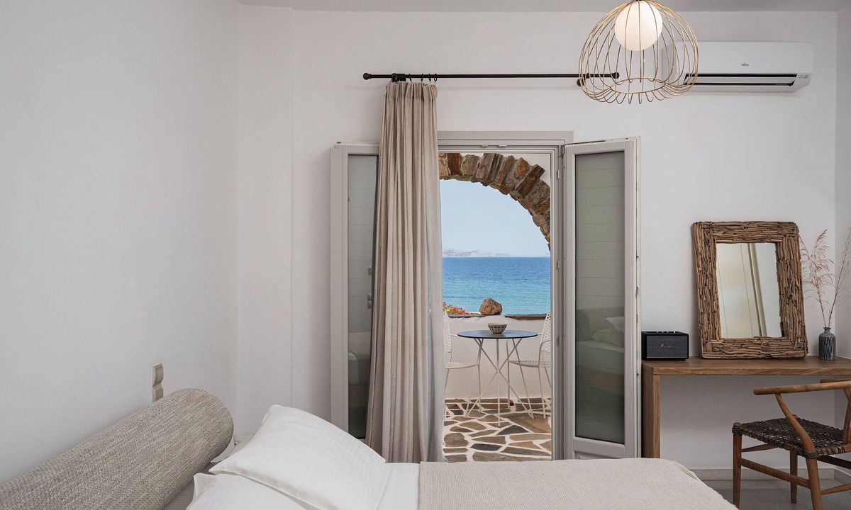 Moutsouna Hotel | Ostria Inn