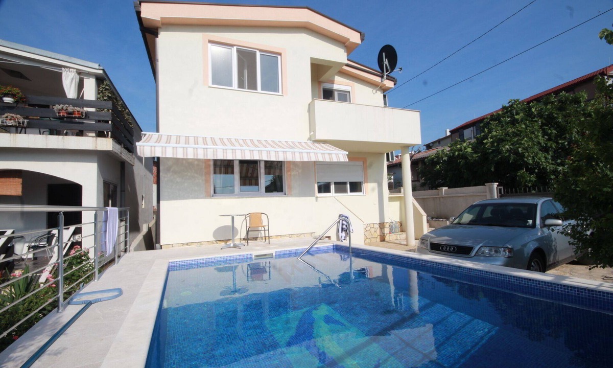Dobra Voda Apartment | Own floor with private pool. Max. 2 adults + 1 child. 75sqm.