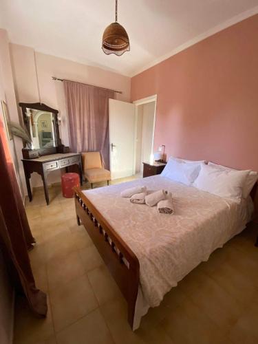 Kanoni Apartment | Palaiopolis house