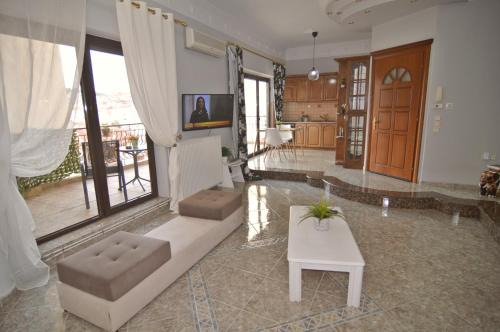 Kastoria Apartment | Panos Suite lake view-private parking