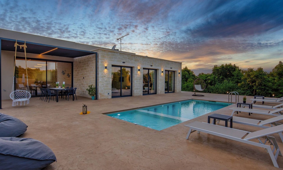 Agia Villa | PanStel - Villa Aurora with private pool & jacuzzi