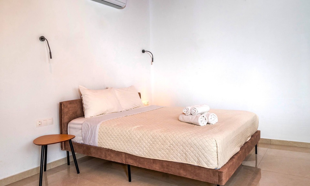 Kremasti House | Paradisi Sea Escape near the Beach