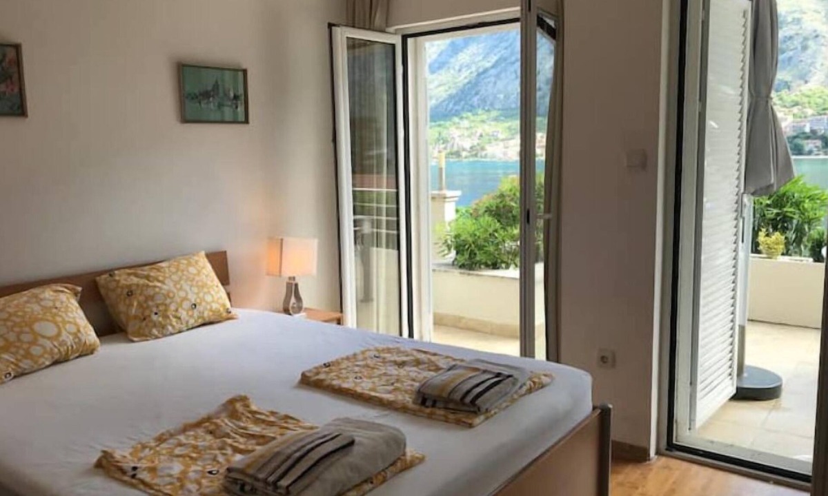 Kotor Apartment | Peaceful Apartment in Kotor Bay