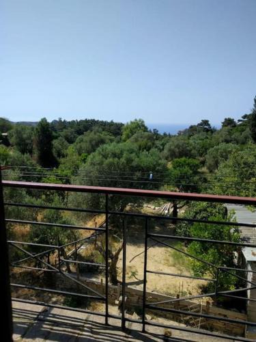 Raches Apartment | Peacefull house Christos Rachon