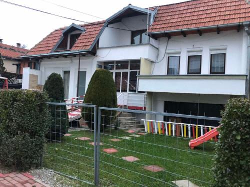 Pejë Villa | Pejë