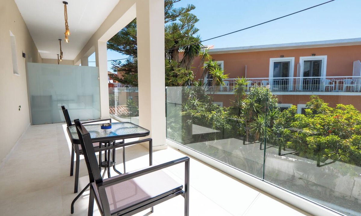 Gouvia Apartment | Penelope Luxury Sea Front Studios