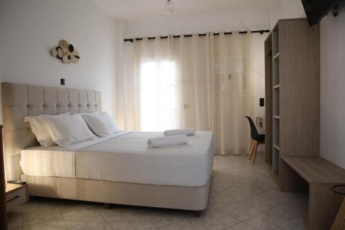 Agios Georgios House | Pension St.George Rooms & Studios