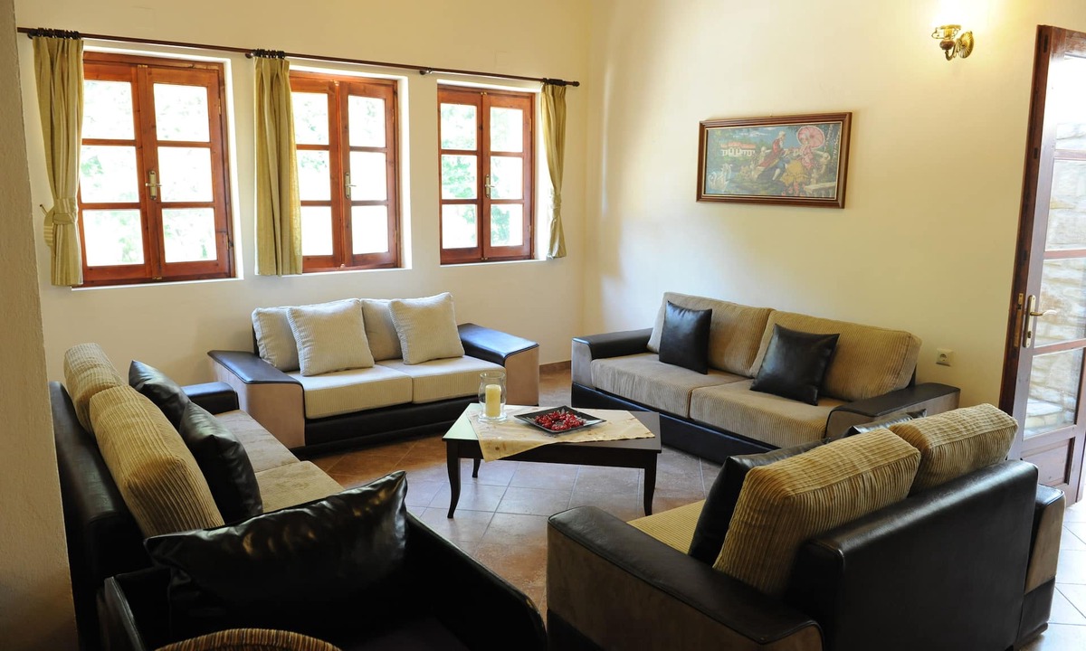 Vouvopotamos Hotel | Piges Hotel at Acheron Springs