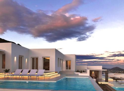 Nea Cryssi Akti Villa | Pili Pala Suites -Member of My Villas Hospitality