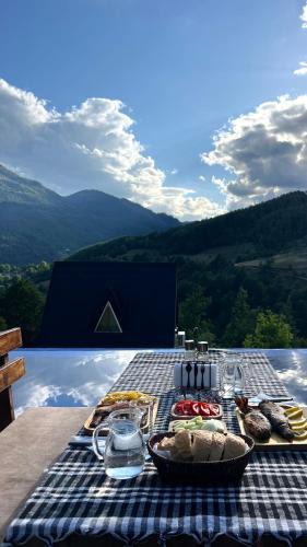 Montenegro House | Pjesnikova Dolina