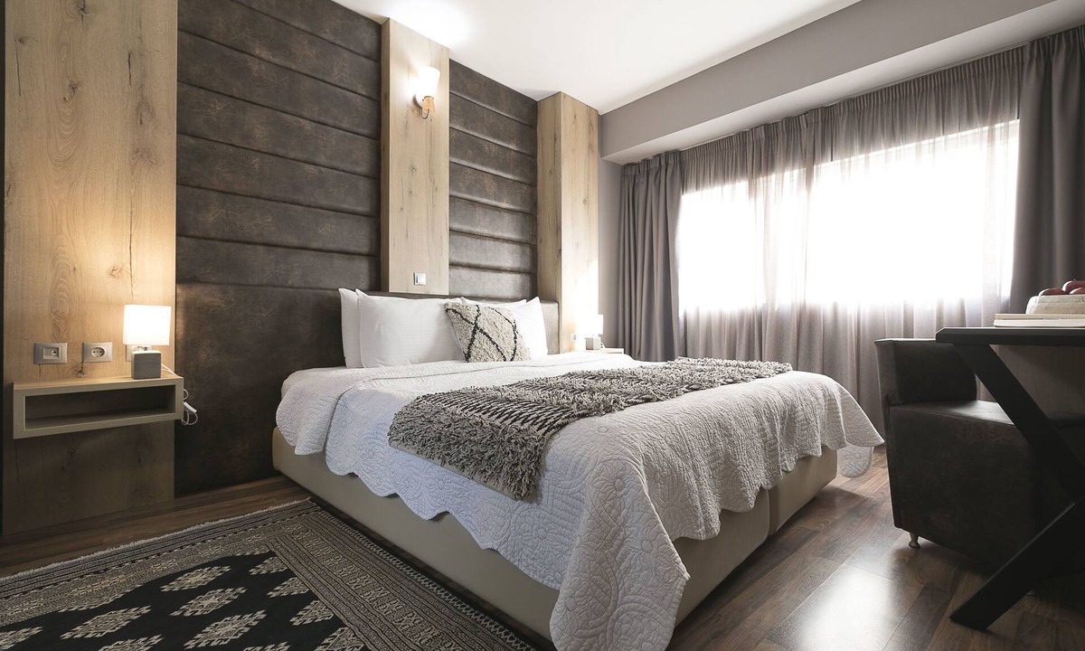 Ladadika Hotel | Plaza Hotel