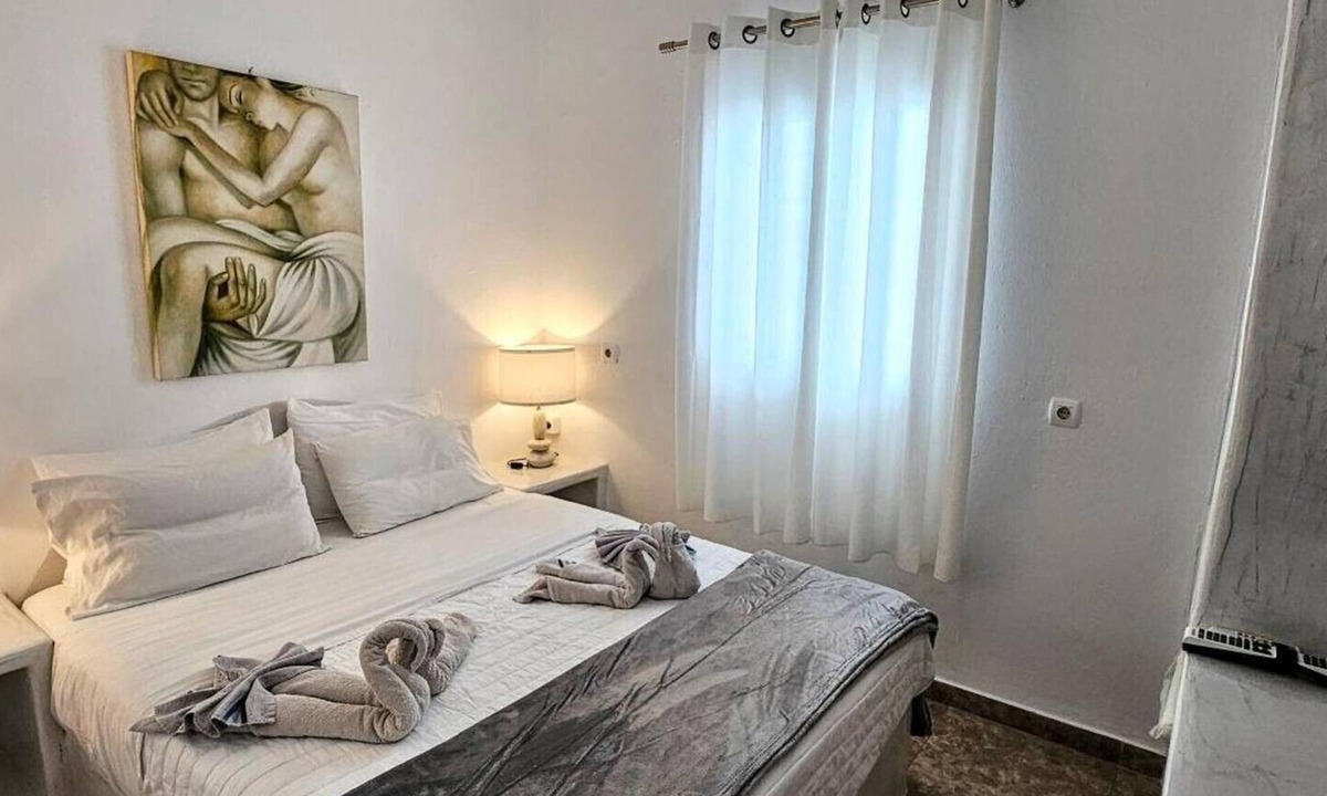 Perissa Apartment | Pleasure View 1 Studio with Mountain View, Wi-Fi, and Air Conditioning