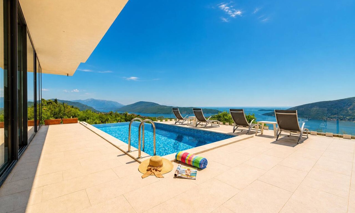 Trebesinj Villa | Pool Villa Luxoria Trebesin, Herceg Novi, Montenegro