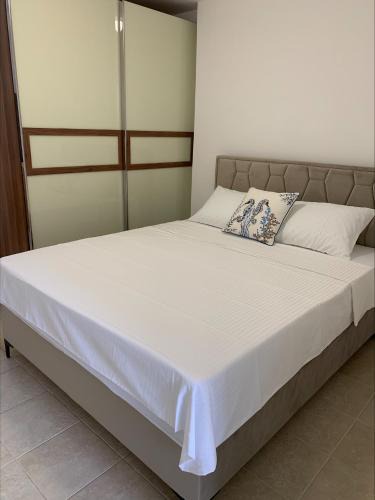 Lazi Apartment | Popi