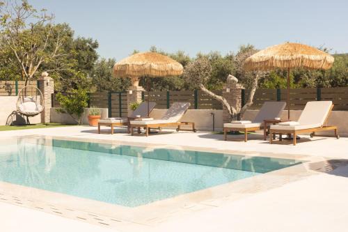 Agrilia House | Porta Verde Luxury Residence, By TK Premium Stays