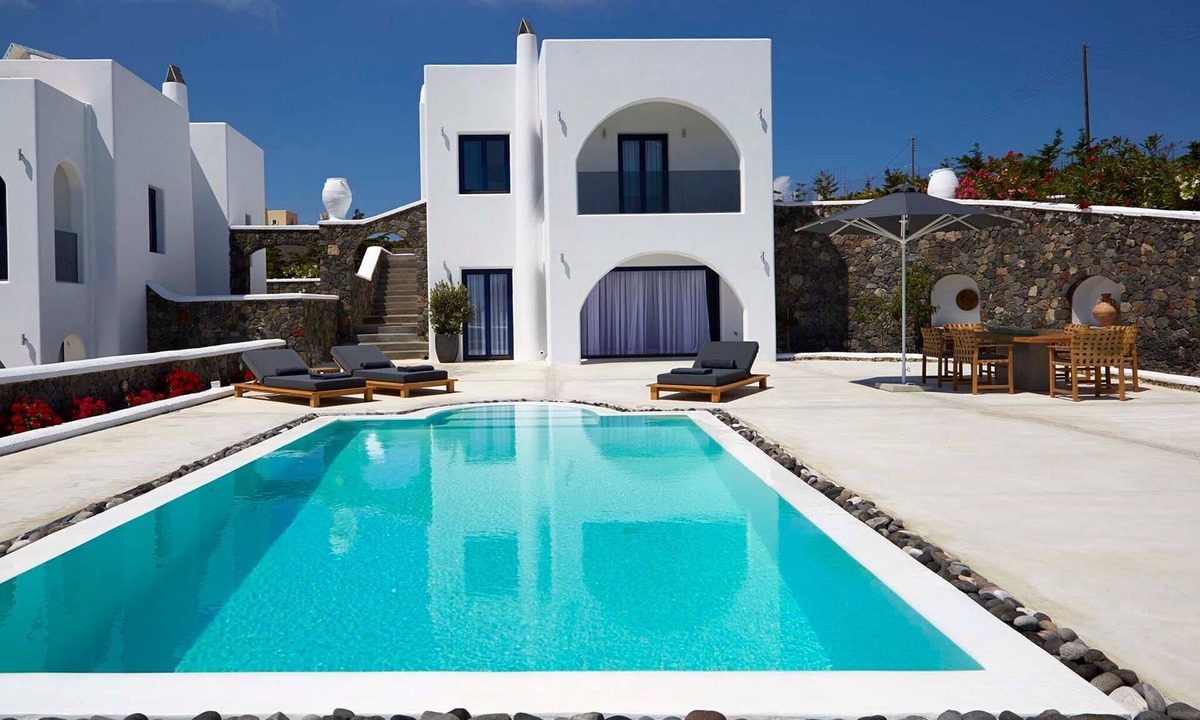 Exo Gialos Villa | Premium Santorini Villa | Villa Midas | 3 Bedrooms | Private Pool & Outdoor