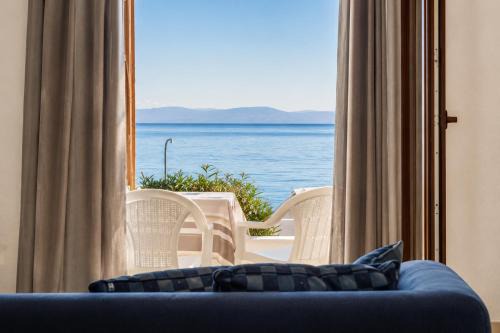 Polichrono Apartment | PROPERSTAY 105 - Seastep Flat Polychrono