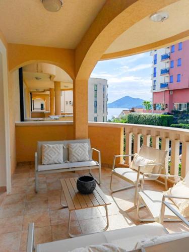 Przno Apartment | Pržno Coastal Dream - Luxury Spacious Holiday Condo with Sea view