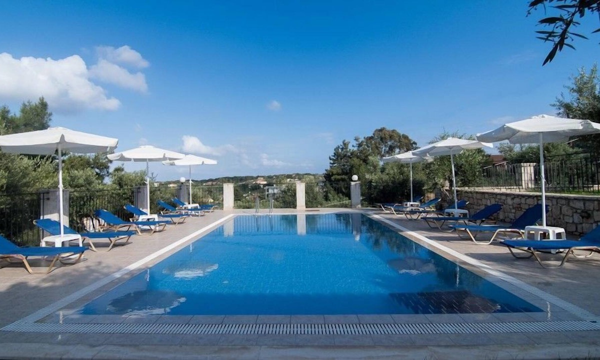 Ano Vasilikos Apartment | R 497 One bedroom Apartment - Ground Floor